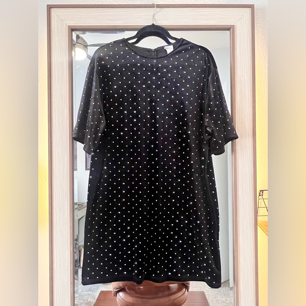 H&M Black Velvet Shirt Dress with Studs size Medium comfortable chic